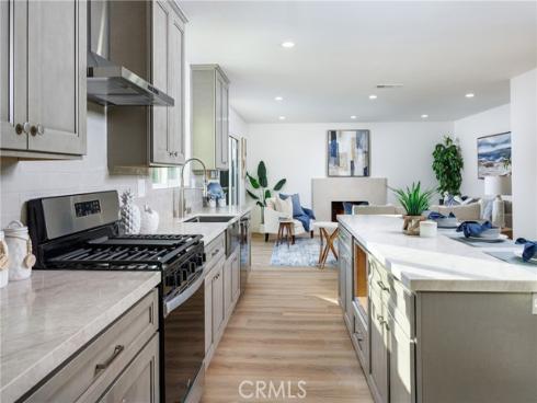 17572  Leafwood   Lane, Tustin, CA