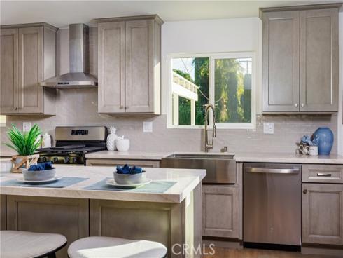 17572  Leafwood   Lane, Tustin, CA