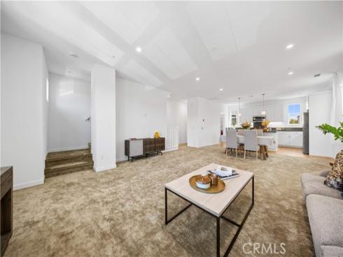 119 jessup , Tustin, CA