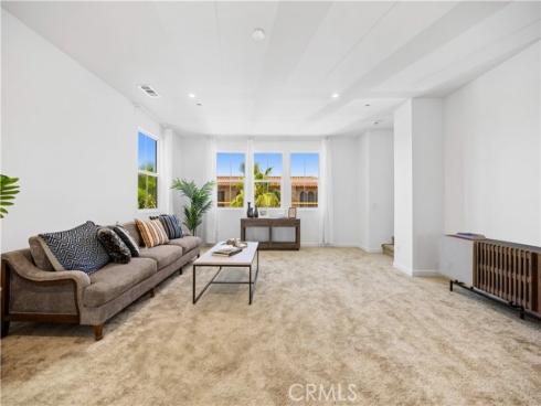 119 jessup , Tustin, CA