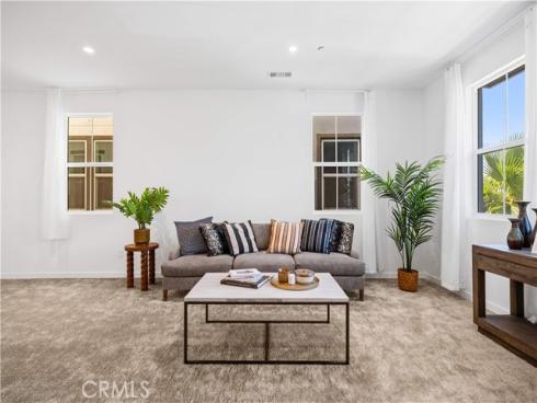 119 jessup , Tustin, CA