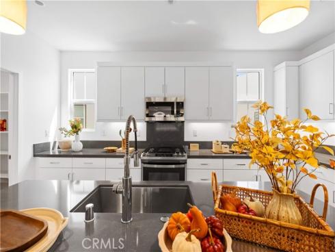 119 jessup , Tustin, CA