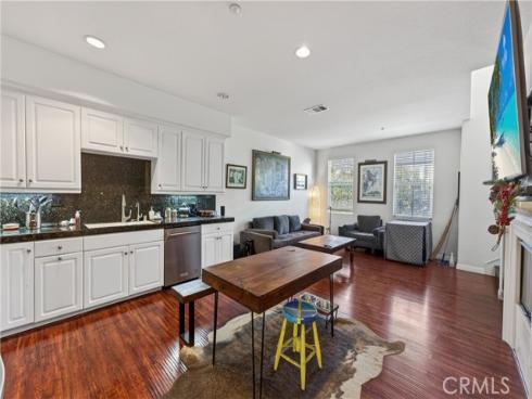 374 Aviator , Tustin, CA