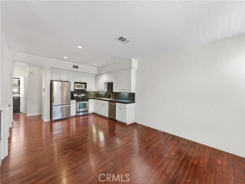 374 Aviator , Tustin, CA