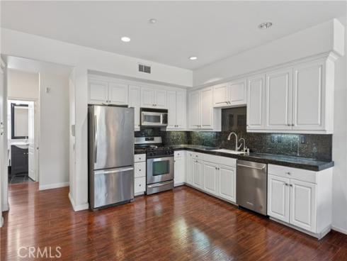 374 Aviator , Tustin, CA