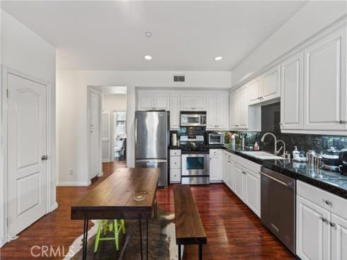 374 Aviator , Tustin, CA