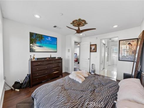 374 Aviator , Tustin, CA