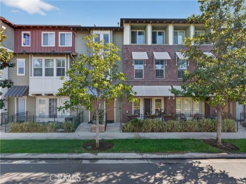 374 Aviator , Tustin, CA