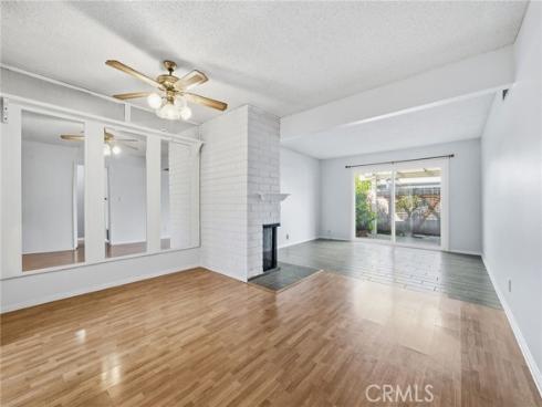 1076  Mitchell   Avenue, Tustin, CA