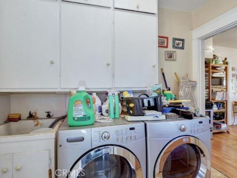 135  El Camino Real  , Tustin, CA