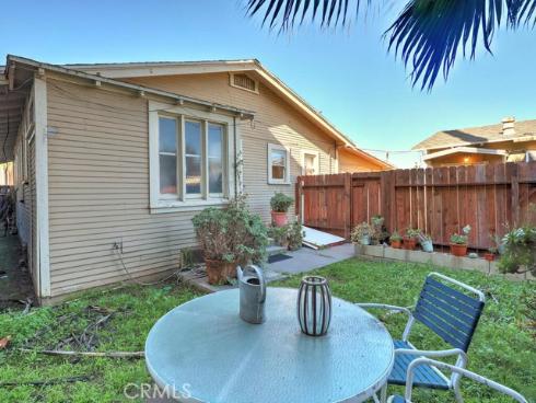 135  El Camino Real  , Tustin, CA