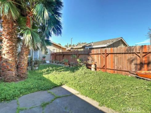 135  El Camino Real  , Tustin, CA