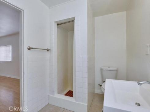 135  El Camino Real  , Tustin, CA