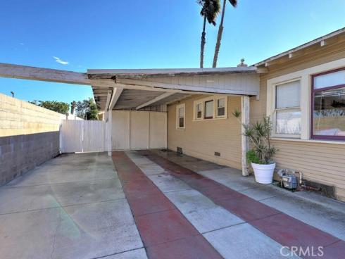 135  El Camino Real  , Tustin, CA