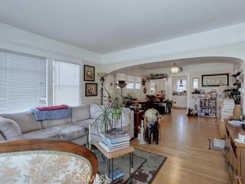 135  El Camino Real  , Tustin, CA