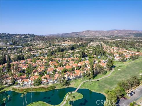 234  Gallery  , Tustin, CA