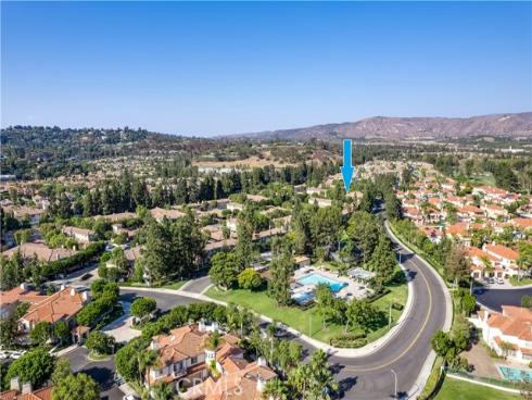 234  Gallery  , Tustin, CA