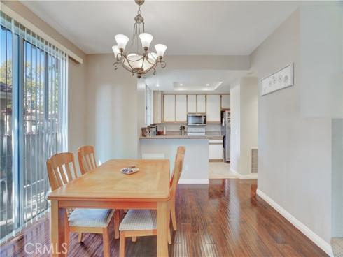 234  Gallery  , Tustin, CA