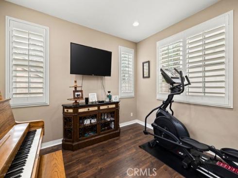 1470  Voyager  , Tustin, CA