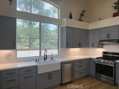 2737 Dietrich , Tustin, CA