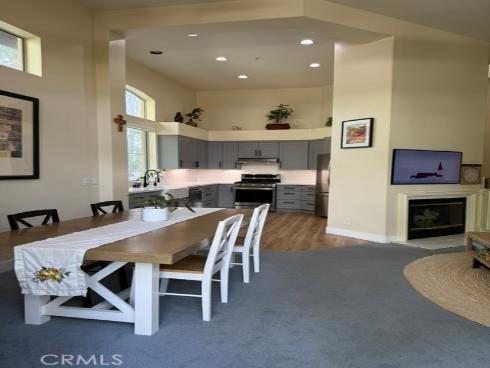 2737 Dietrich , Tustin, CA