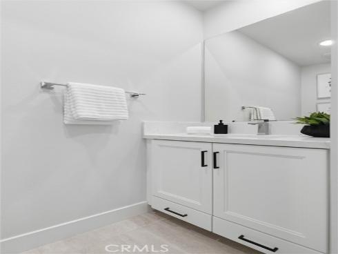 2122 Swaim Way, Tustin, CA