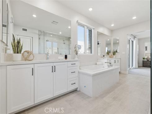 2122 Swaim Way, Tustin, CA