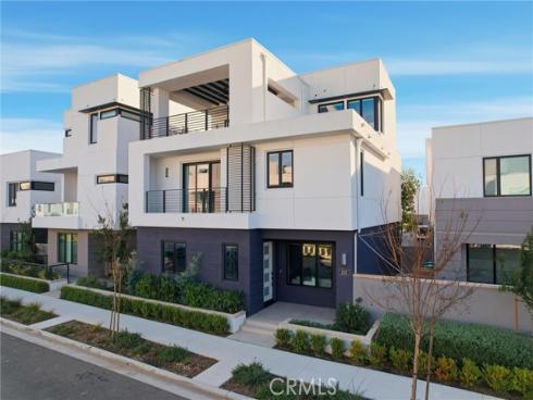 2122 Swaim Way, Tustin, CA