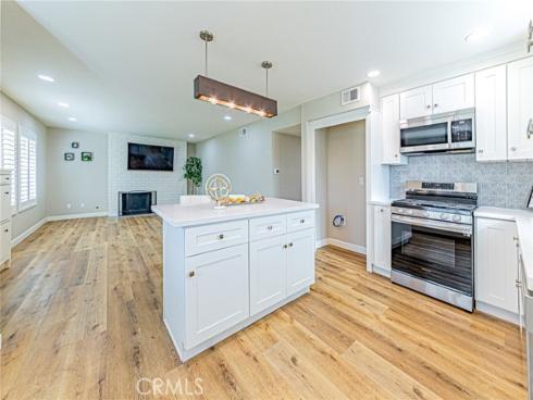 15510 Williams F , Tustin, CA