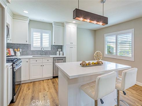 15510 Williams F , Tustin, CA