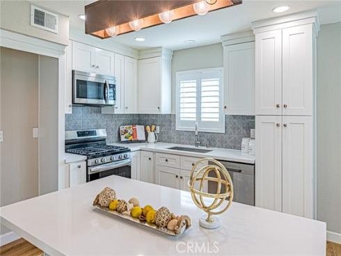 15510 Williams F , Tustin, CA