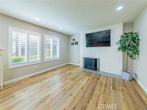 15510 Williams F , Tustin, CA