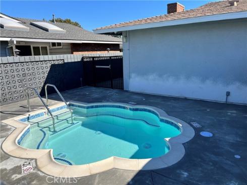 1125 E 1st   Street, Tustin, CA