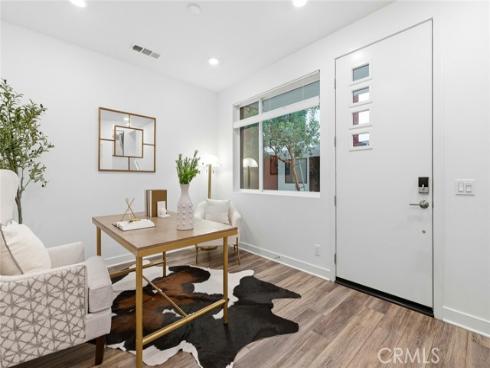 167 Waypoint , Tustin, CA