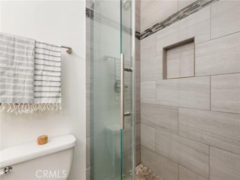 17926  Irvine   Boulevard, Tustin, CA