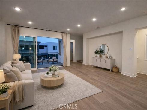 2173 Swaim Way, Tustin, CA