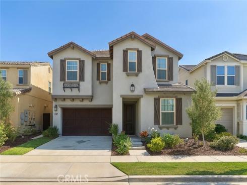 279  Barnes  , Tustin, CA