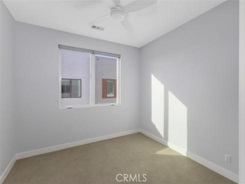 430 Transport , Tustin, CA