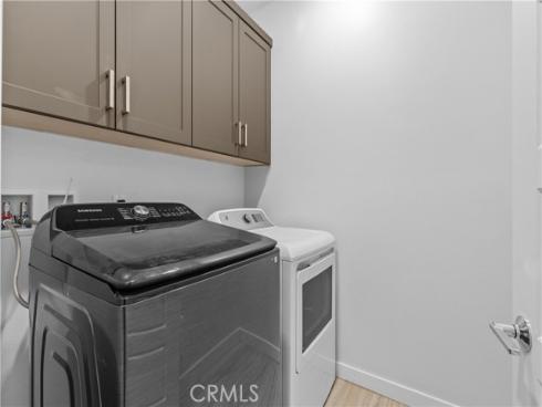 430 Transport , Tustin, CA