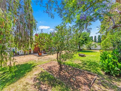 1281  La Colina   Drive, Tustin, CA