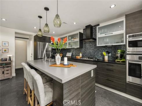 14682 Holt , Tustin, CA