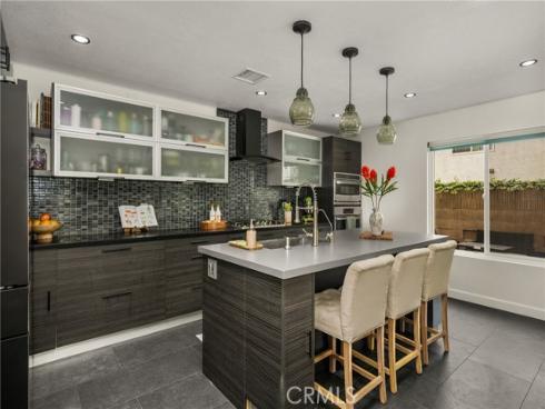 14682 Holt , Tustin, CA