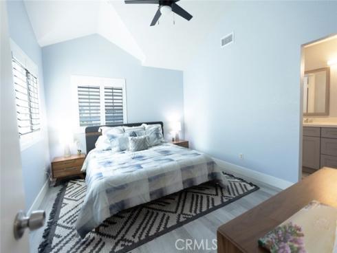 2196 Evergreen , Tustin, CA