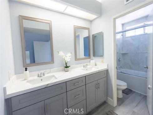 2196 Evergreen , Tustin, CA