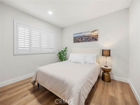 1782  Green Meadow  , Tustin, CA