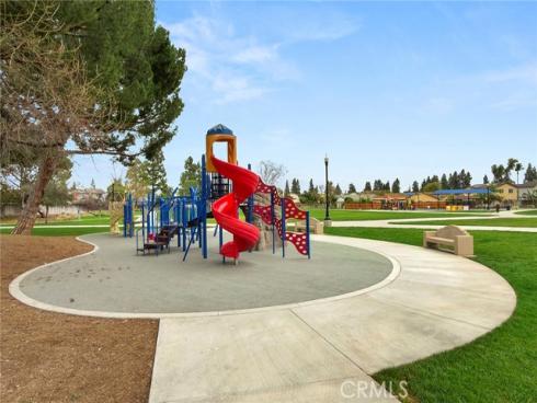 1782  Green Meadow  , Tustin, CA