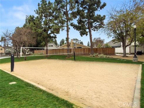 1782  Green Meadow  , Tustin, CA