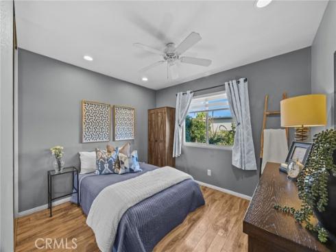 1881  Mitchell  18 , Tustin, CA