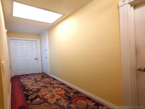 14491 Pinewood Rd , Tustin, CA