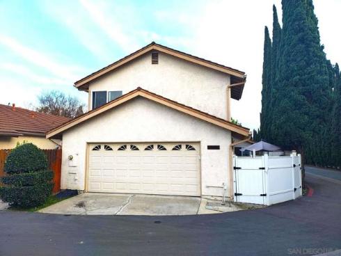 14491 Pinewood Rd , Tustin, CA